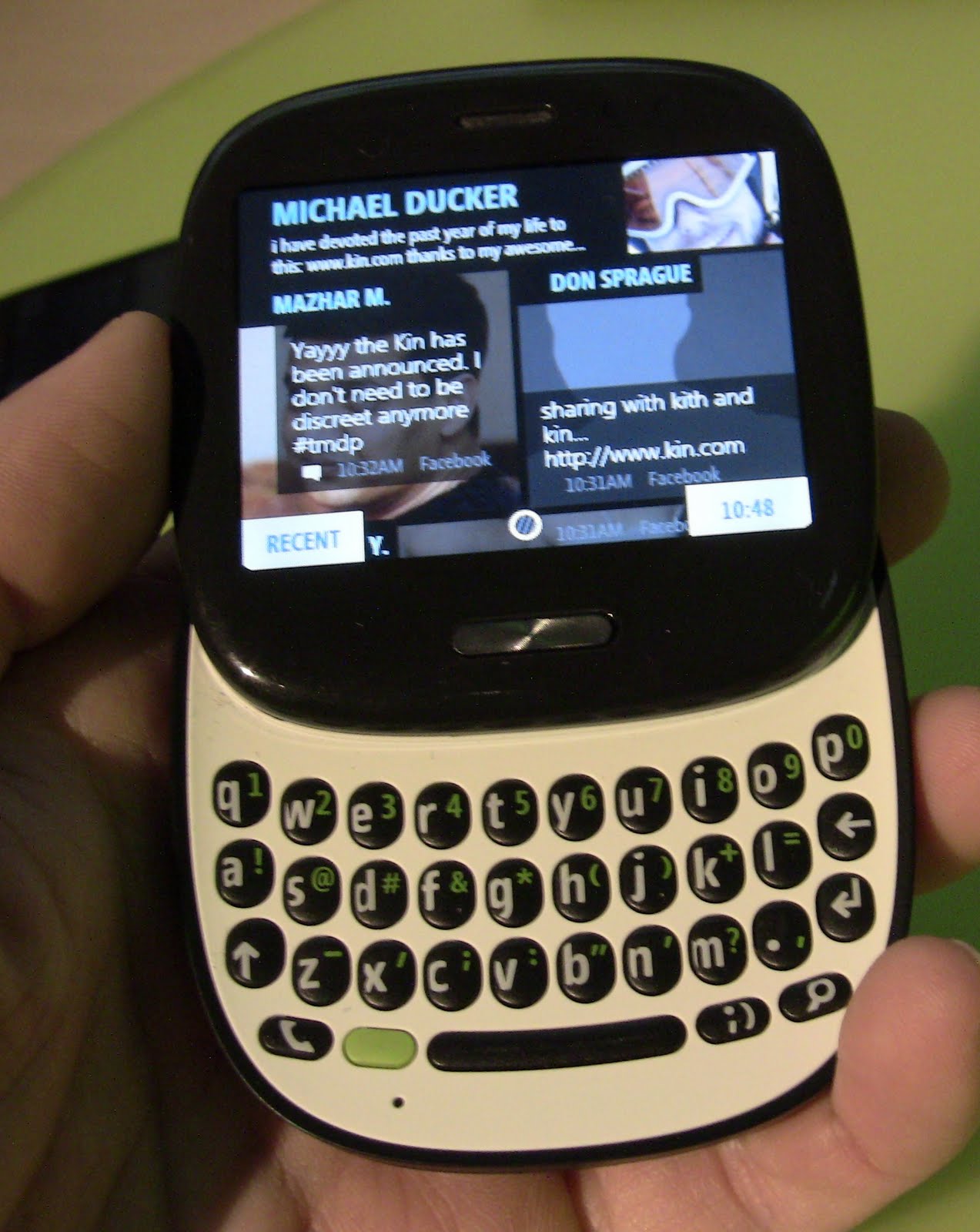 My Mobile Phone Review Microsoft Kin Mobile Phone Review