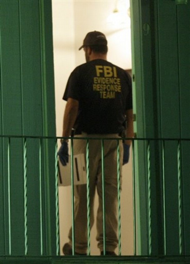 Female Federal Agent