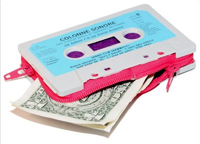 [casette_wallet.bmp]