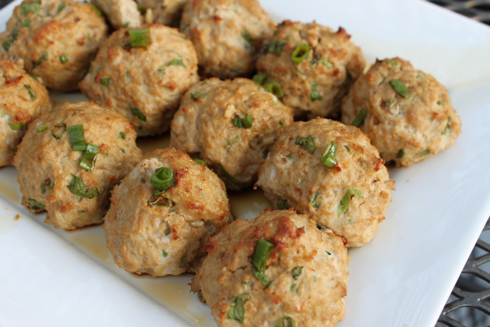 Erin's Eatery Asian Turkey Meatballs With Lime Sesame Dipping Sauce