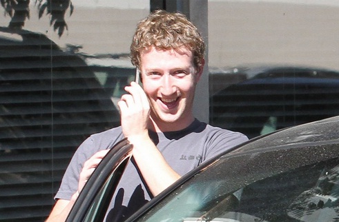 2010 Acura on Werbeelite Facebook Ceo Mark Zuckerberg Drives An Acura Tsx