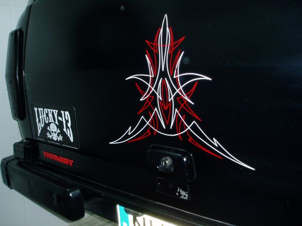 пинстрайпинг: кисти, краски