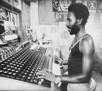 [lee_perry.jpg]