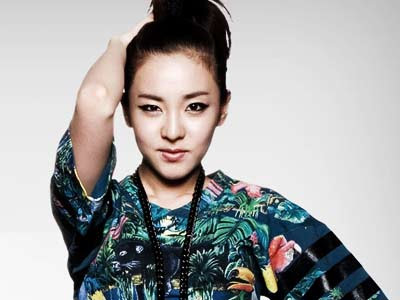 http://2.bp.blogspot.com/_QnWZ9RypUYY/SoU-oi50sMI/AAAAAAAACys/nOARyaxFk_Q/s400/sandara.jpg