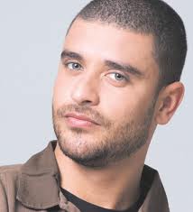 Diogo Nogueira canta O poder da Criação. Feliz día de la madre!