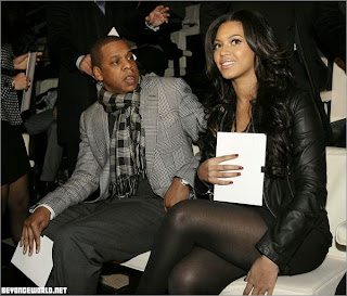 Beyonce knowles in black pantyhose