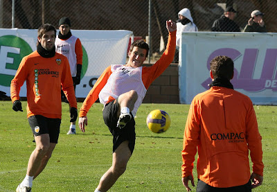 &ENTRENAMIENTO&VALENCIA&CF&PATERNA&LUNES&26-01-2009.jpg