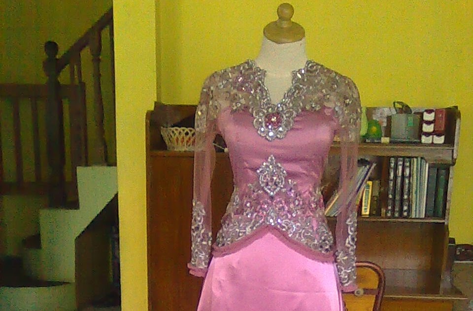 gaun pengantin barat terbaru leher terbuka