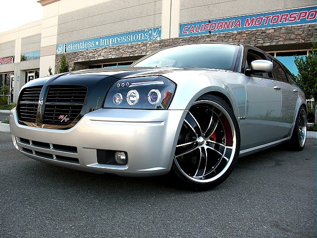 Custom Black Silver Dodge Hemi Magnum Rt Glorious Car