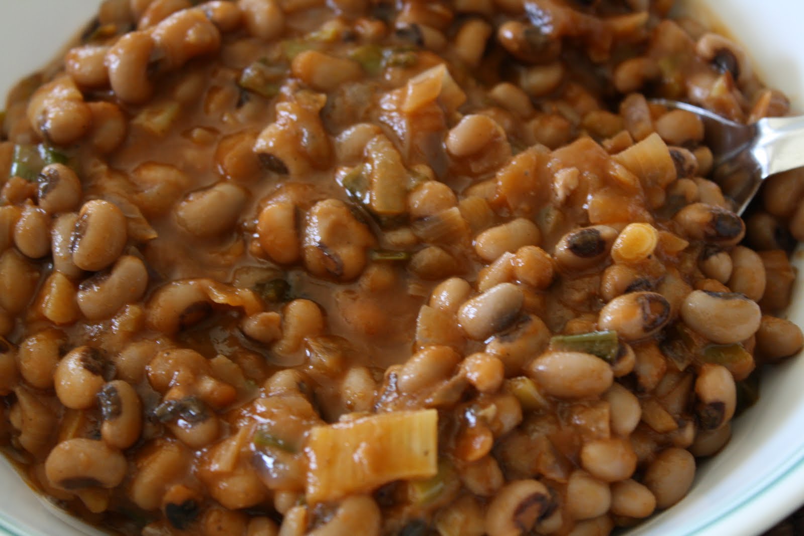 Versatile Vegetarian Kitchen Black Eyed Beans, Tomato Sauce Curry