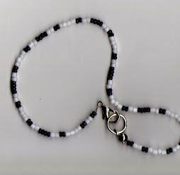black+white beaded bracelet