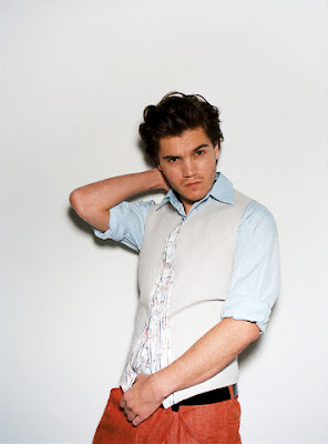 Similarly in poses: Joseph Gord...