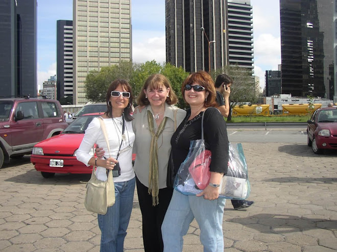 Con mis amigas en Puerto Madero