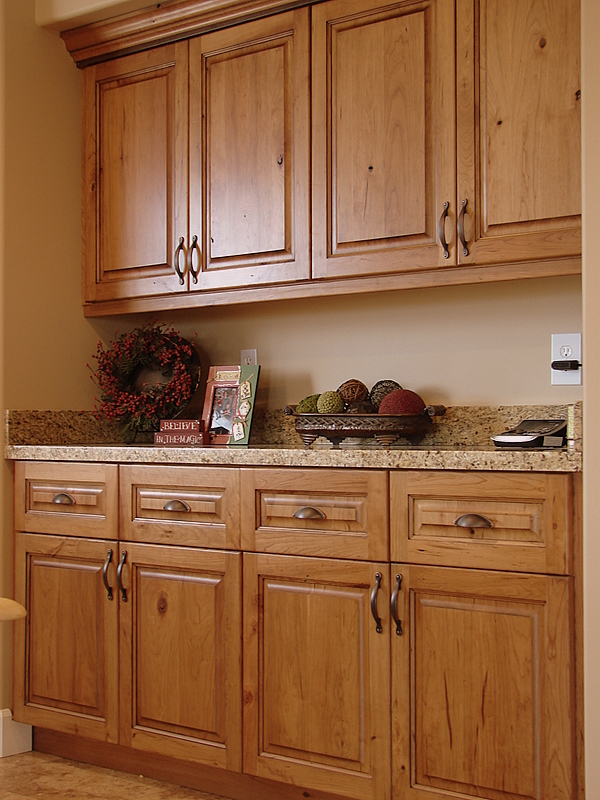 Lec Cabinets Rustic Cherry Cabinets