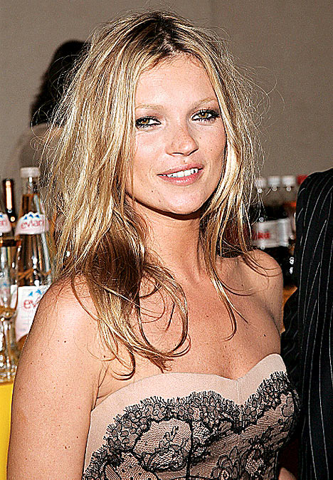 kate moss fashion. Read more about Kate Moss