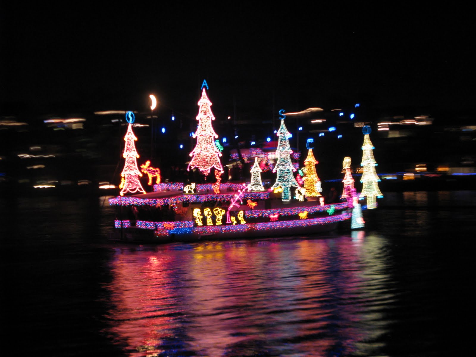 Merry Christmas Pontoon Boat & Deck Boat Forum