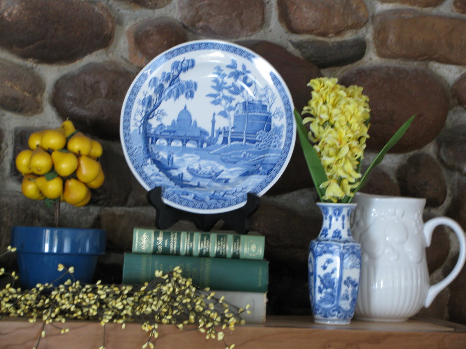 [fireplace++mantle+004.JPG]