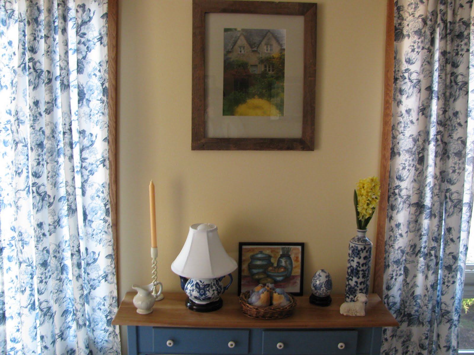 [teapot+lamp+table+009.JPG]