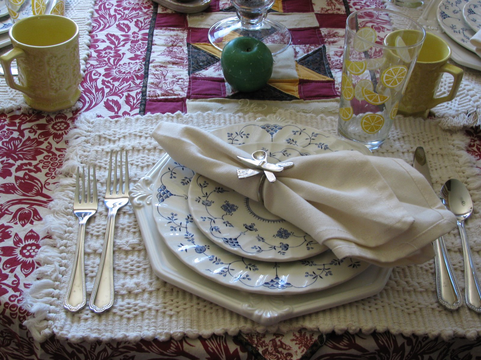 [country+table+009.JPG]