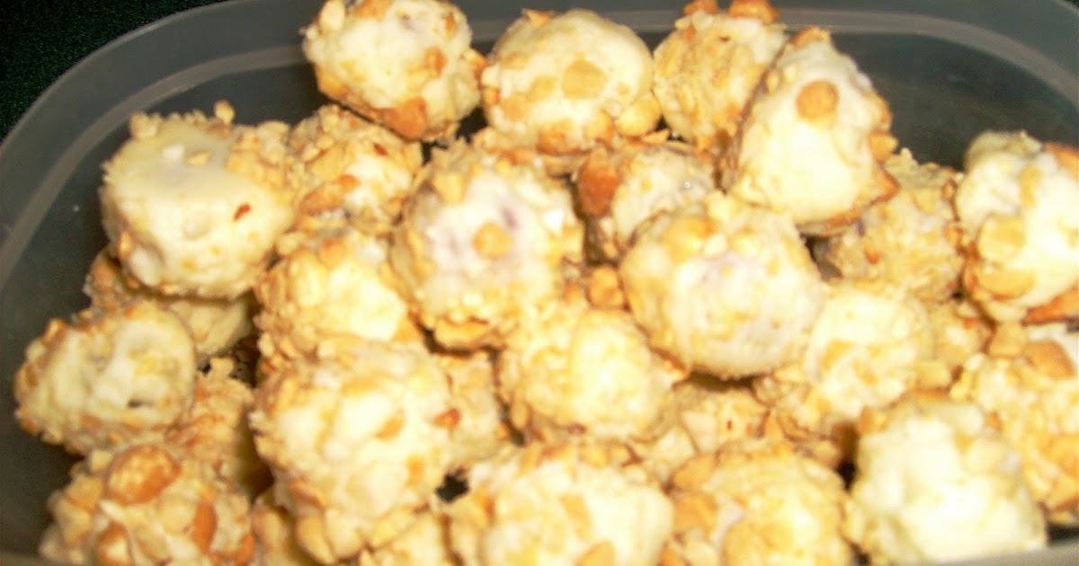 Just Desserts White Chocolate Grapes