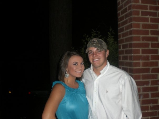 [4199_518932185599_201802288_30865652_1453106_n.jpg]