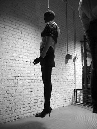 [hang_01.jpg]