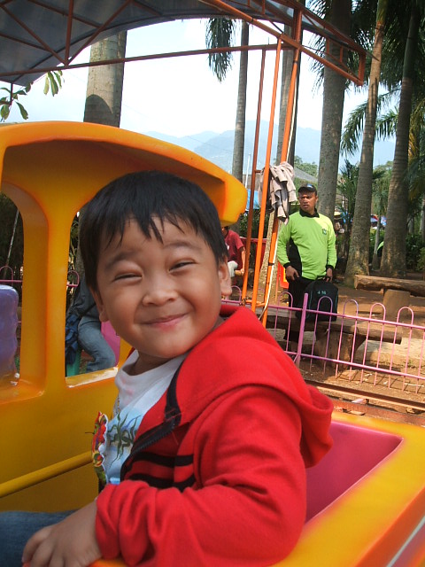 [DSCF4047.JPG]