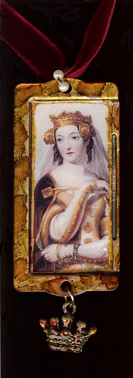 [Necklace+Queen.JPG]