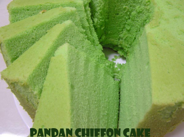 [pandan-chiffon-cake.jpg]