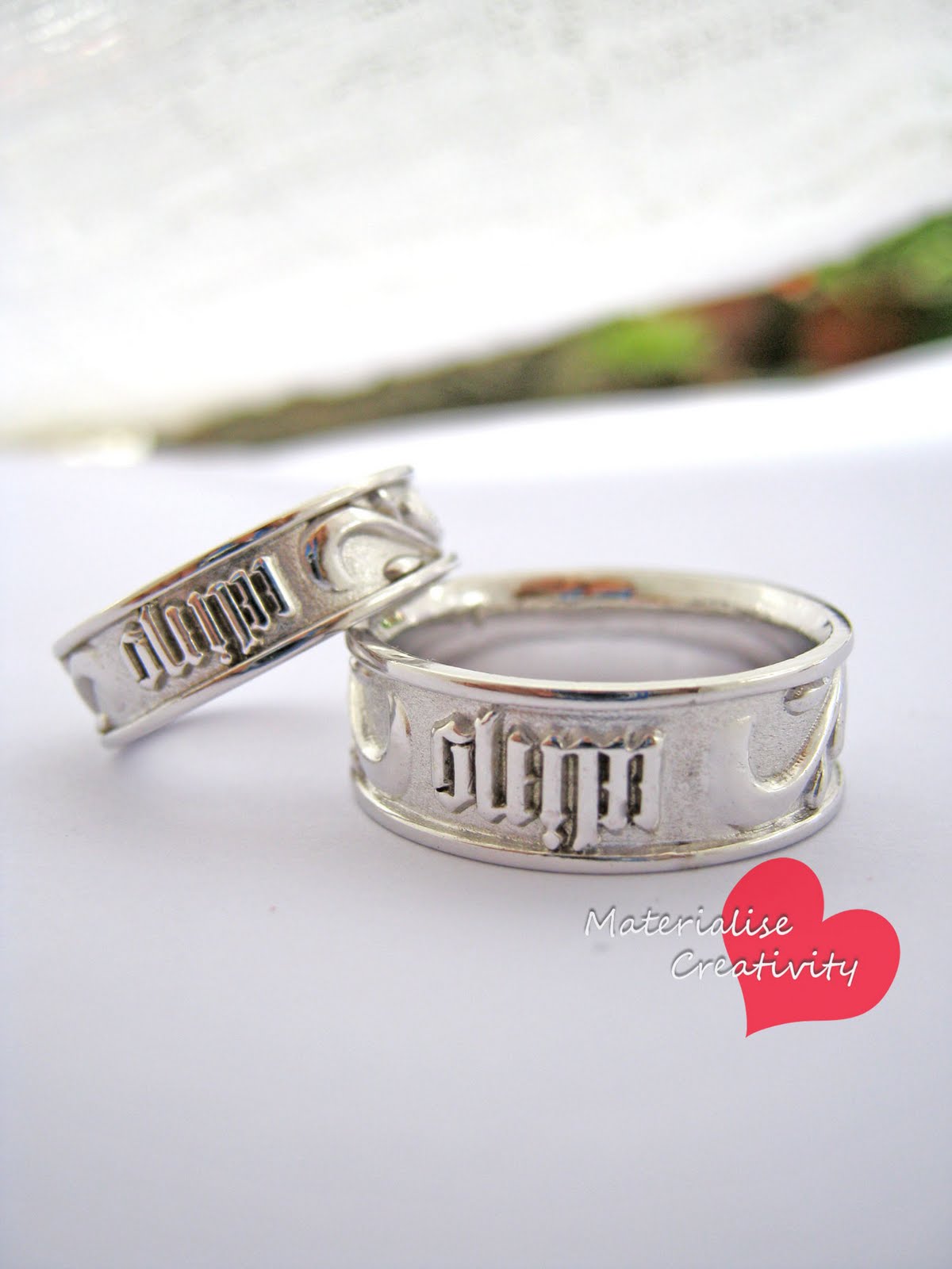 ambigram rings