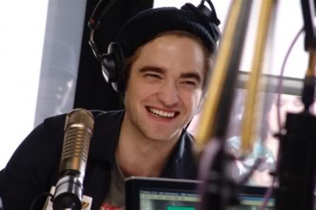 3-MARZO- LINK Para poder escuchar a Rob en Ryan de cualquier parte del mundo Rob+radio2