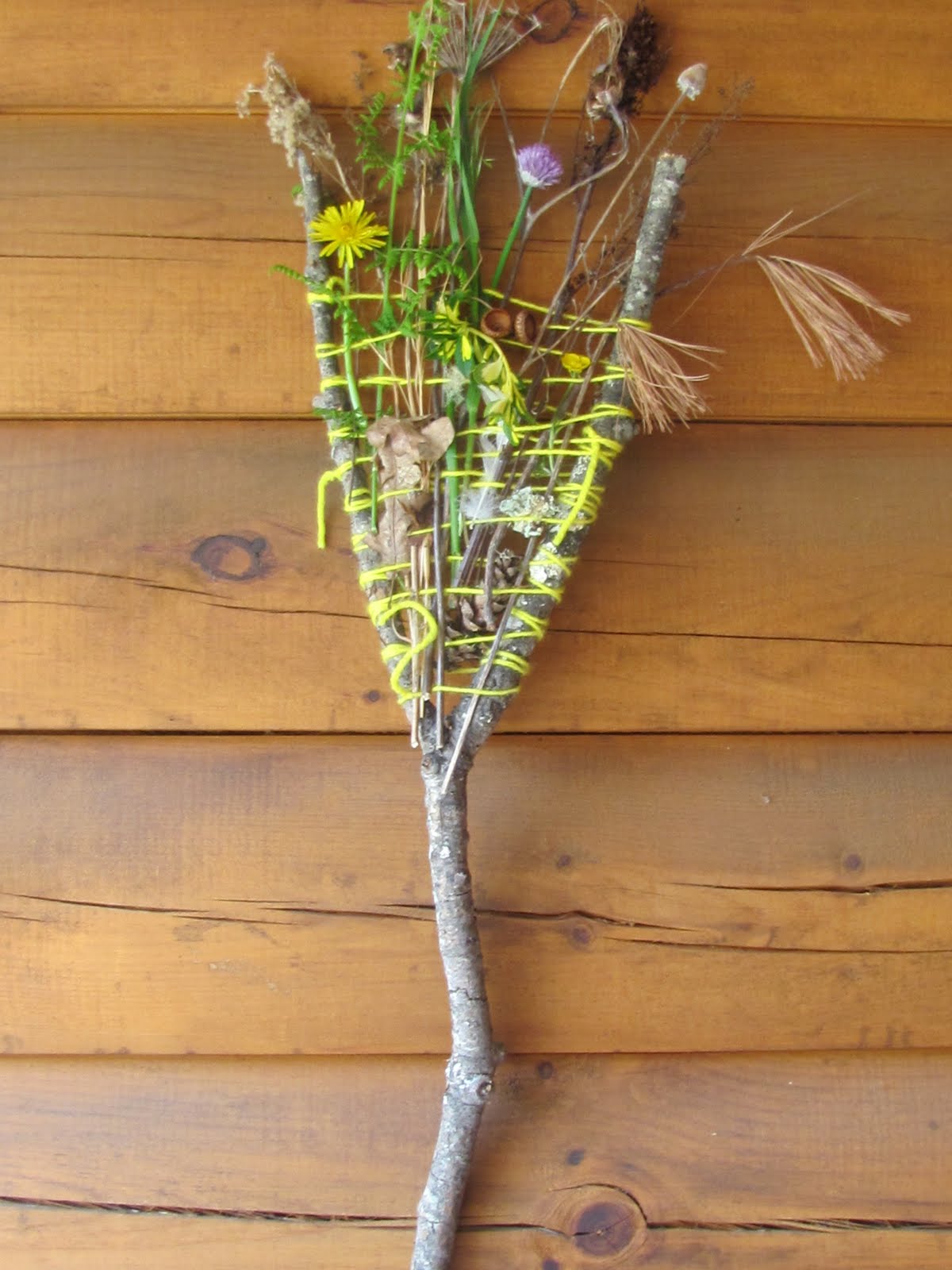 CHILD IN HARMONY WEAVE WITH NATURE