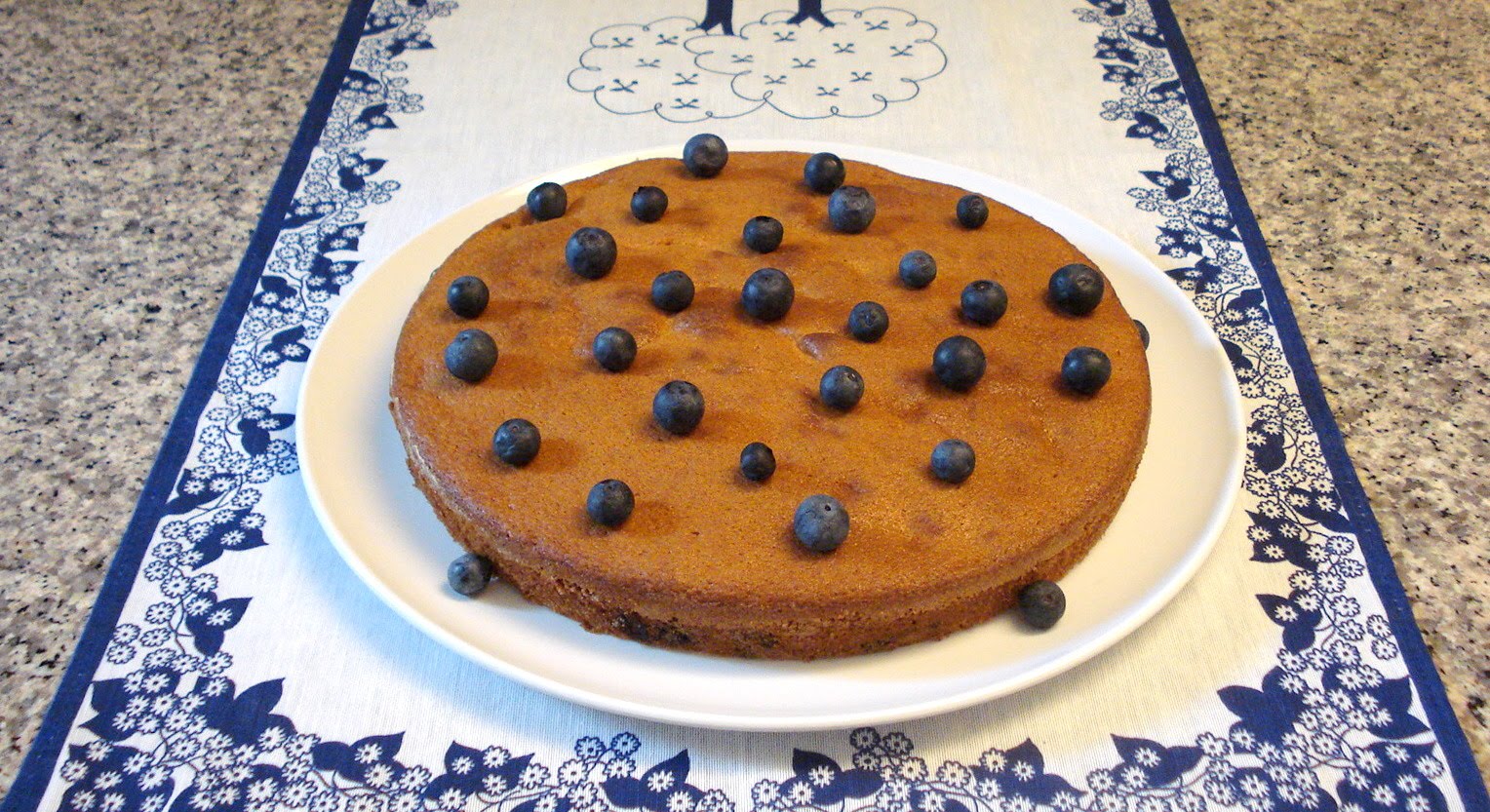 [Fruit+Cake2.JPG]