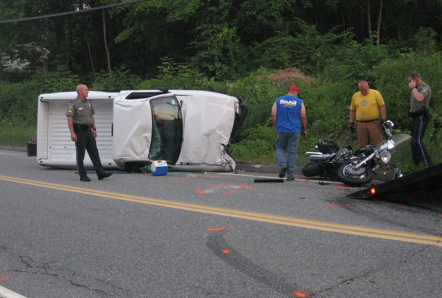 [bike+vs+truck.jpg]