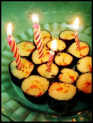 happy+birthday+sushi.bmp