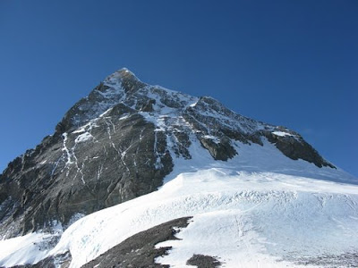 the ridge to the summit.