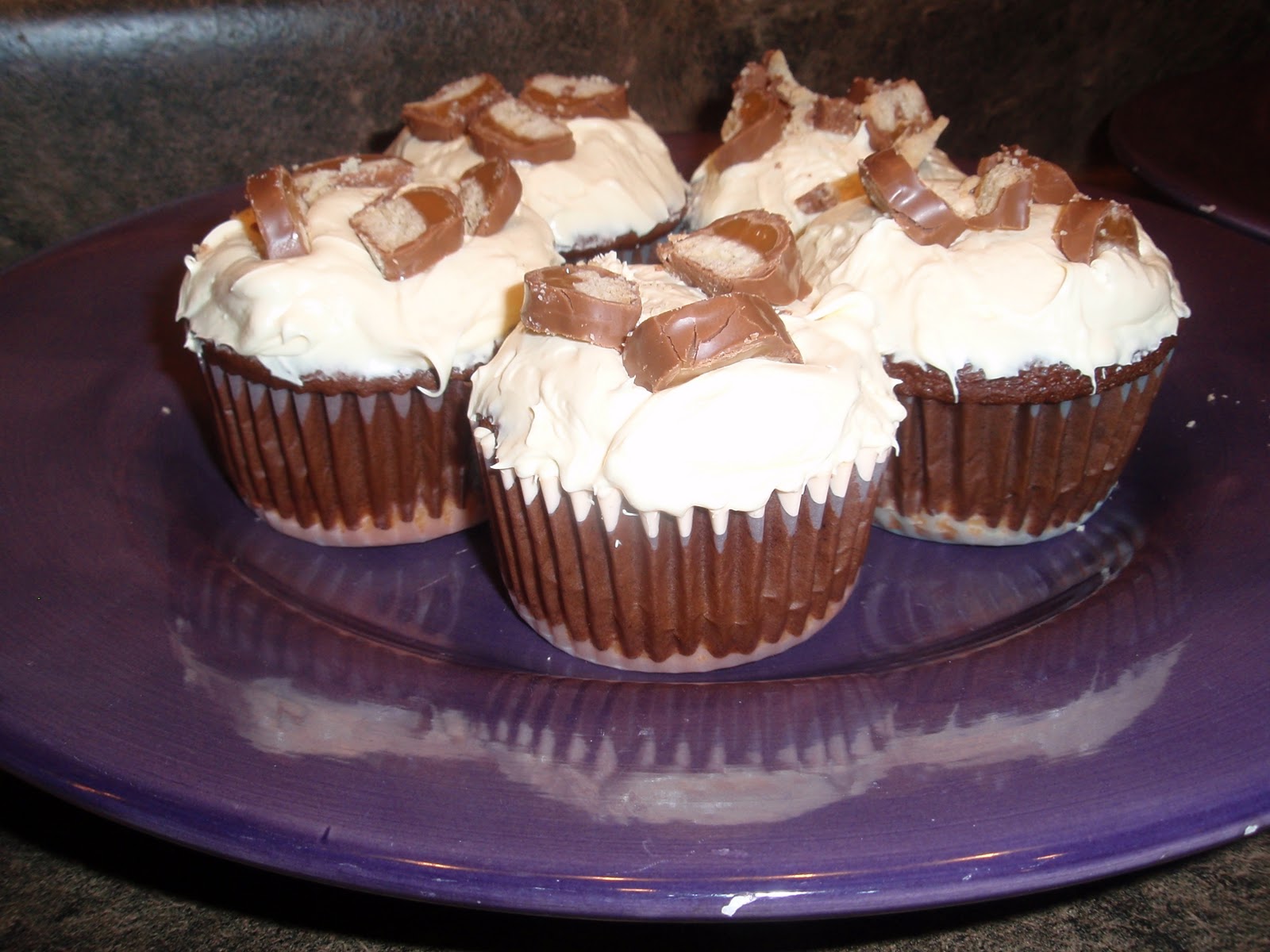 Oxford Impressions Twix Cupcakes
