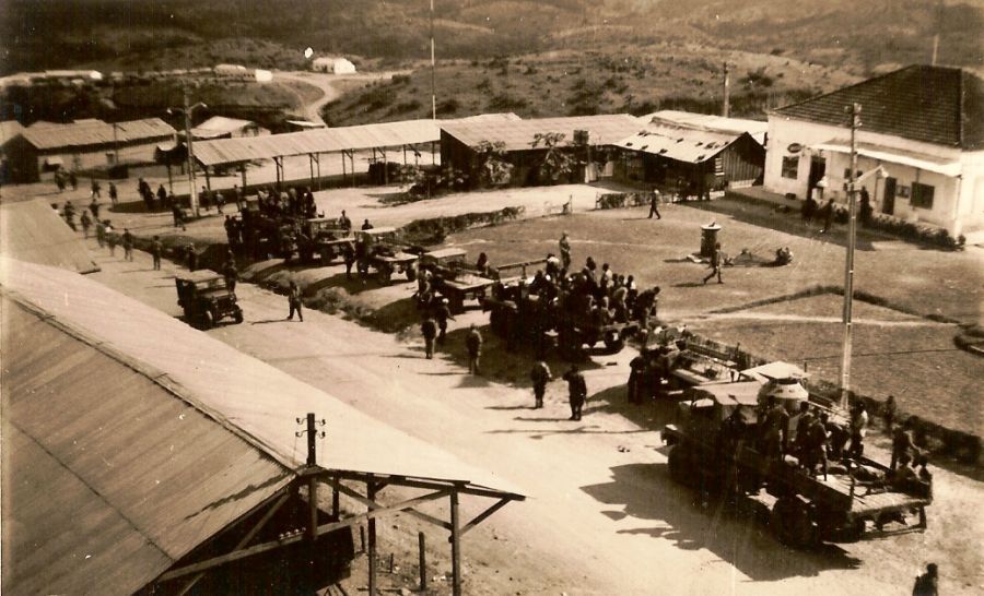 [01_Nambuangongo 1971.jpg]