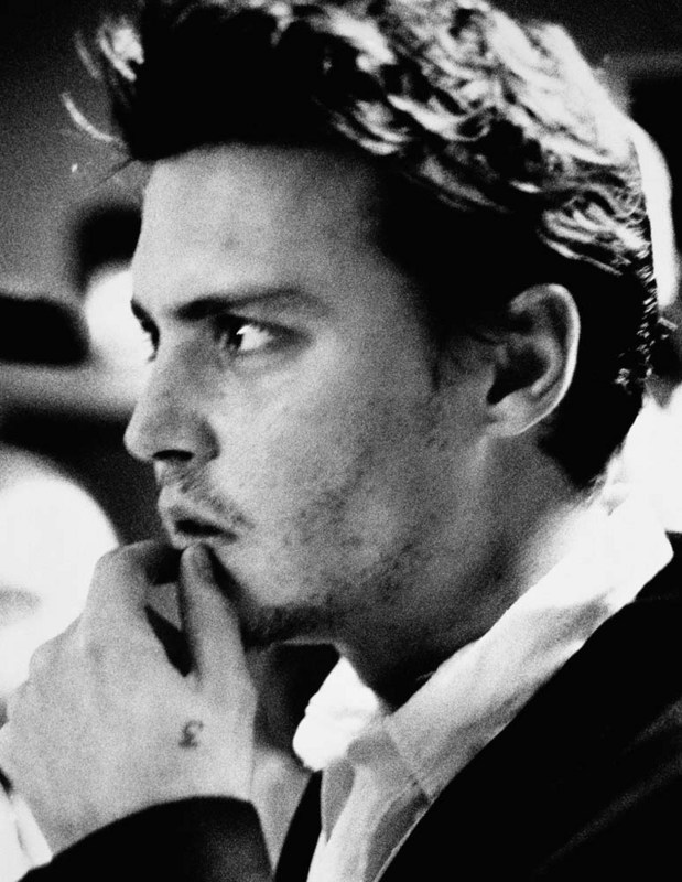 [Johnnydepp.jpg]