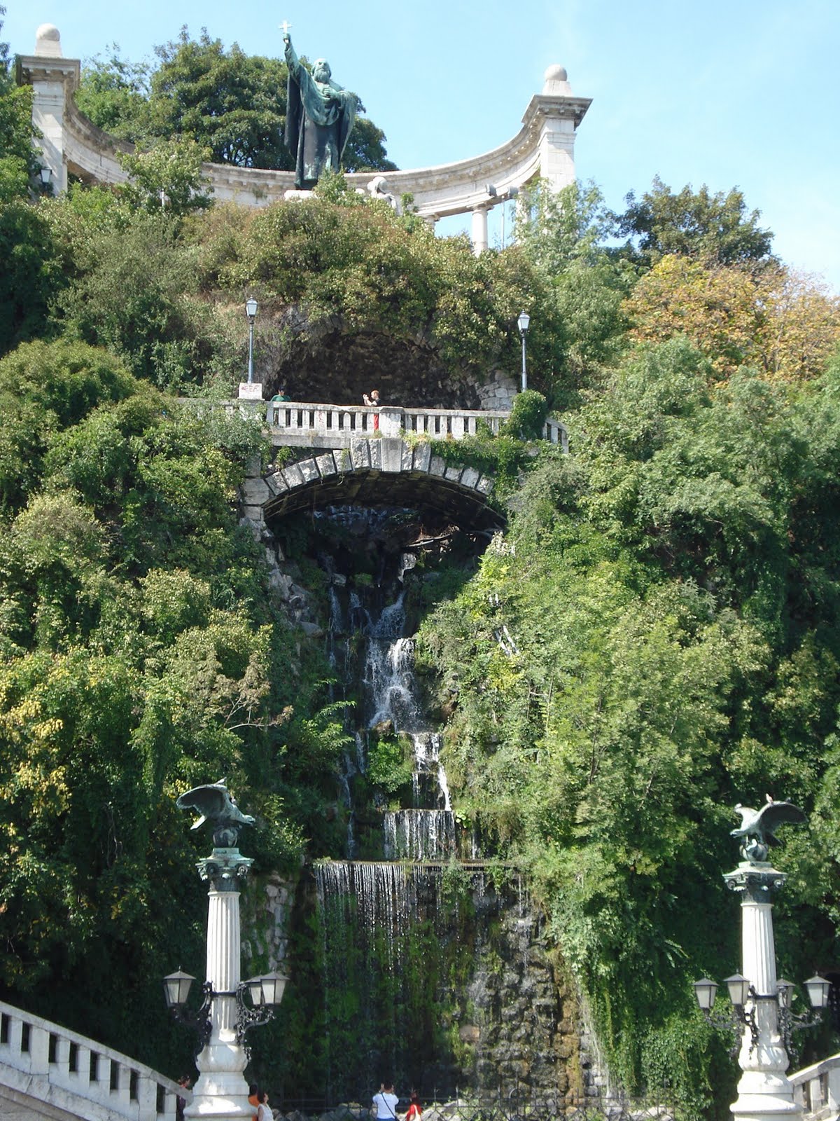 [DSC04000.JPG]