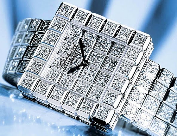 [091130-chopard-super-ice-cube.jpg]