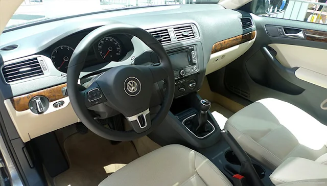 Volkswagen Jetta 2011 Interior