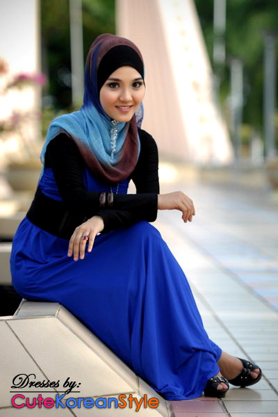 Dress Model Fashion on Model Zaza Omar Dress Ea8051 Purple Photoshoot For Muslimah Fashions
