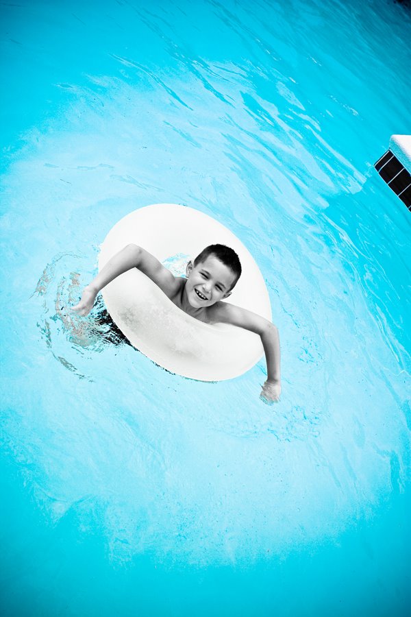 [Jul242008_MrStinkyFeet_0011-2.jpg]