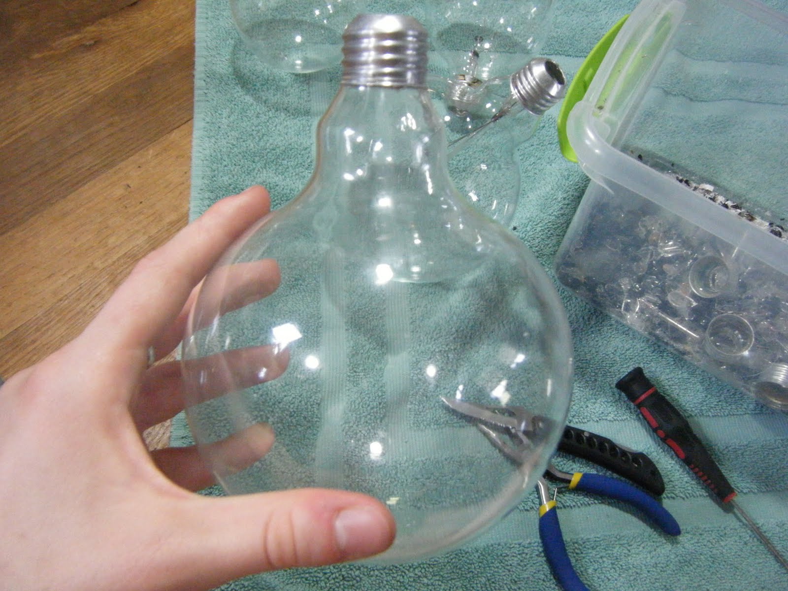 The Process of Creating How to Hollow a G40 Lightbulb (photograph tutorial)