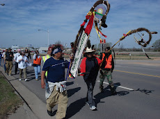 Cordell & Zam Lead The Walk