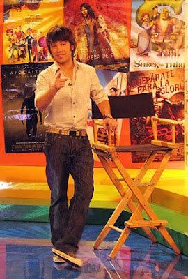 Bruno Pinasco en plena conducción de su programa
