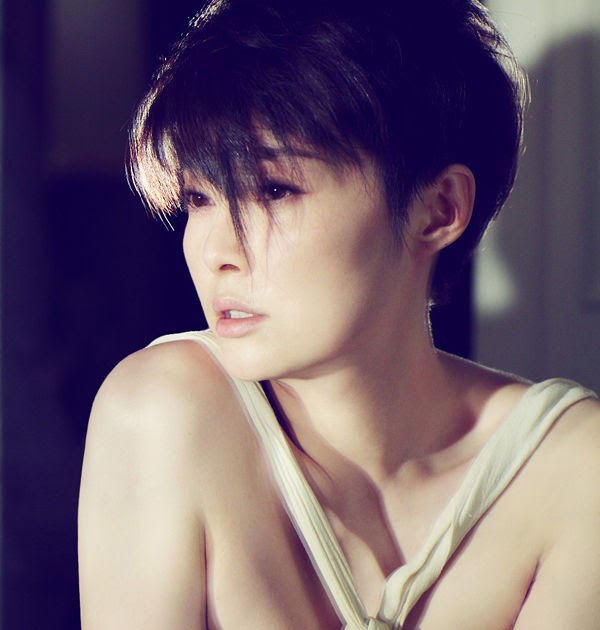 asian gallery beauty inn Chinese actress Yuan Li