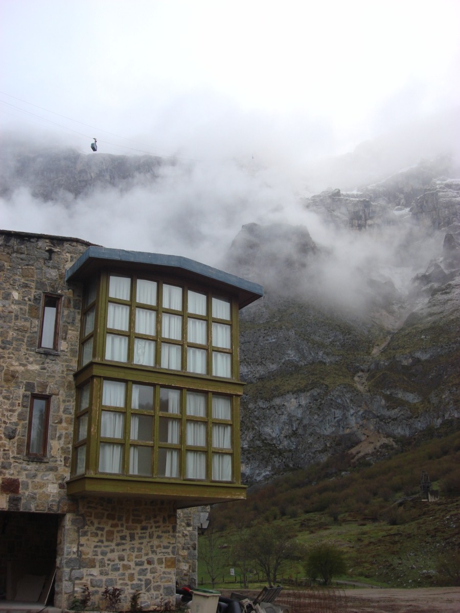 [DSC03208+[Desktop+Resolution].JPG]