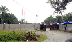 entrance of the farm